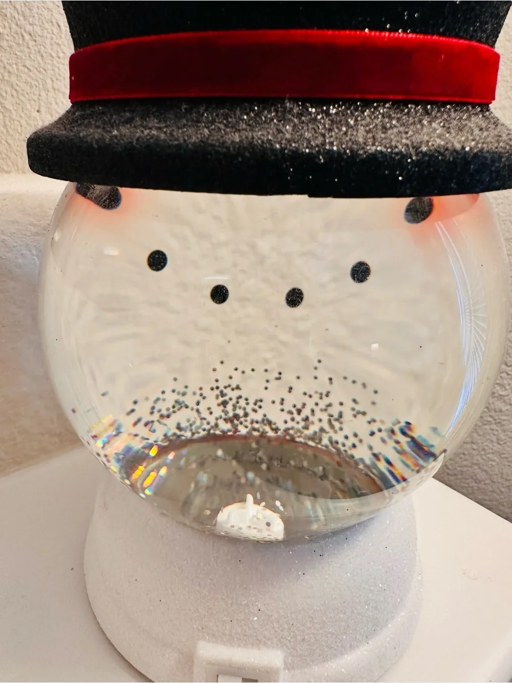 Bath & Body Works Black Top Hat Snowman Accent with Red Band Candle Holder